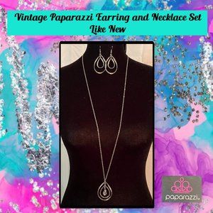 Vintage Paparazzi Earrings & Necklace Set